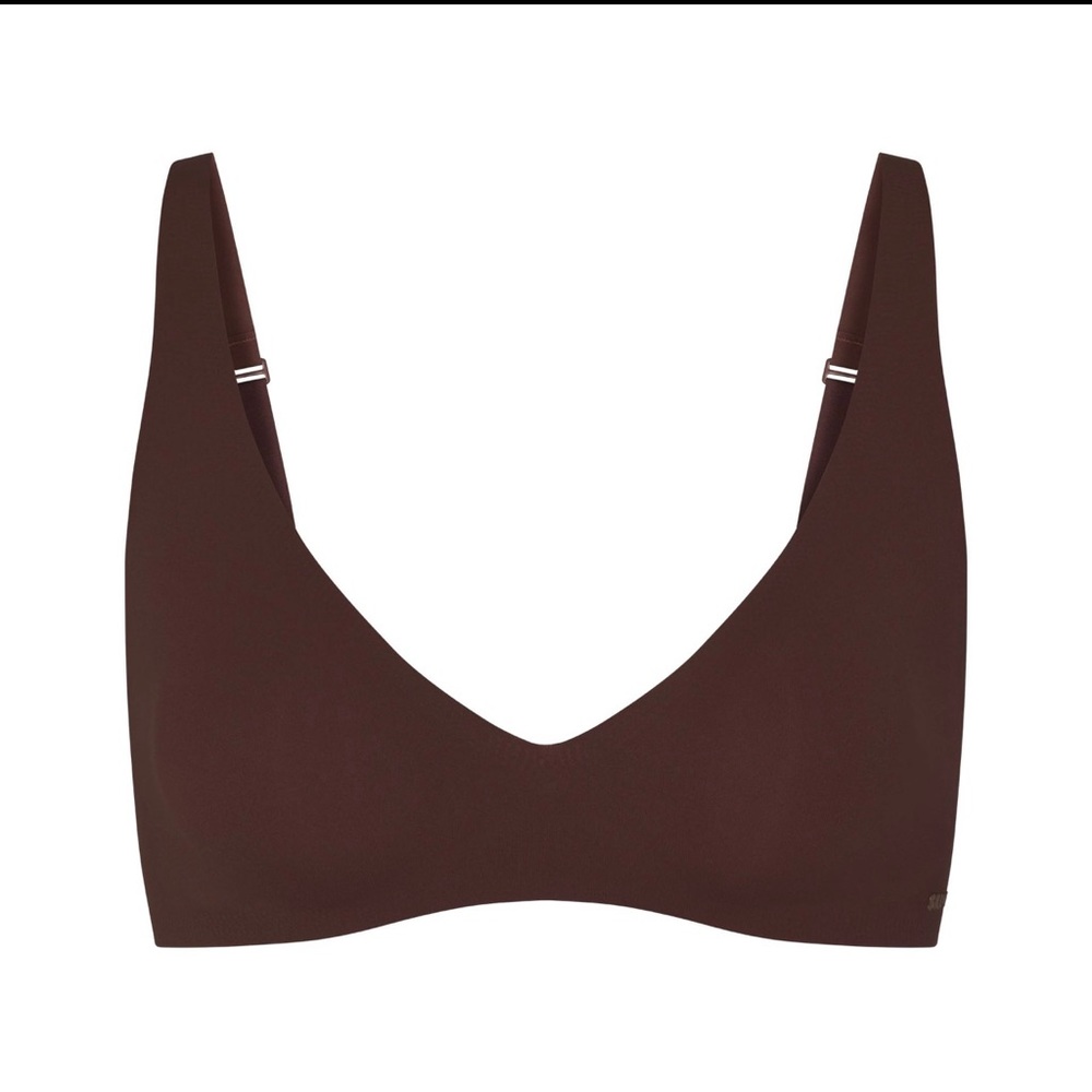 Skims naked plunge bra